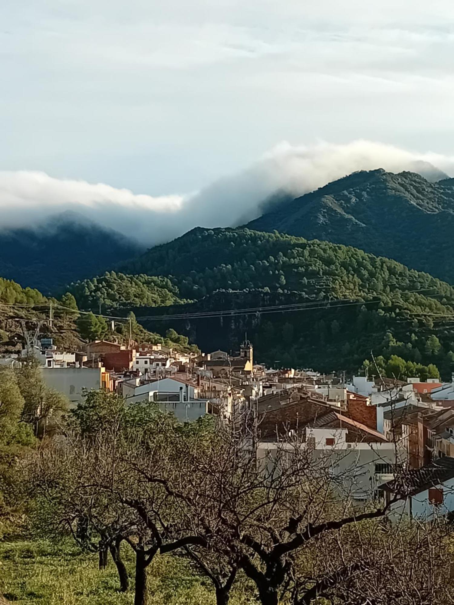La Viajera Espadan Algimia de Almonacid Dış mekan fotoğraf